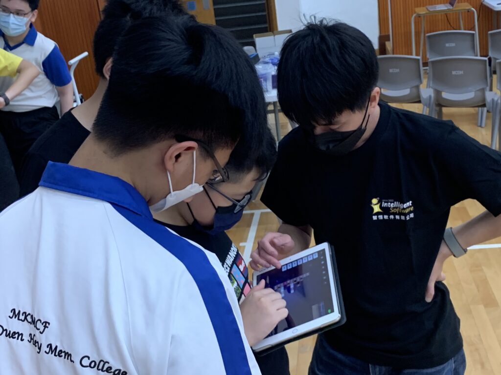 馬錦明慈善基金馬陳端喜紀念中學無人機體驗日