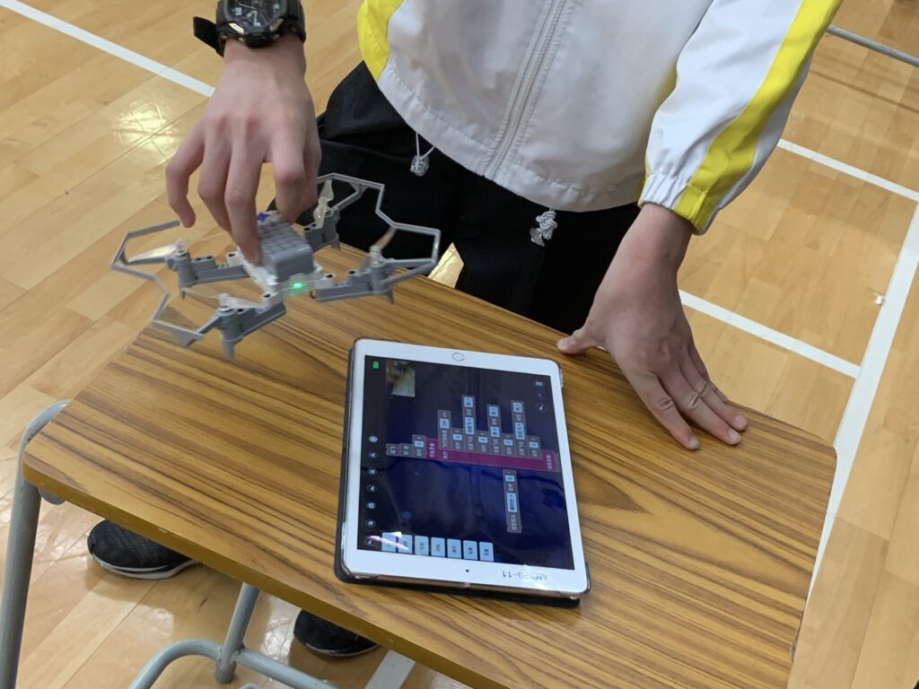 馬錦明慈善基金馬陳端喜紀念中學無人機體驗日