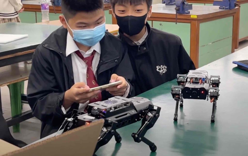禁毒教育 AI機械狗 太空油 編程比賽 課程 學校 中學 小學