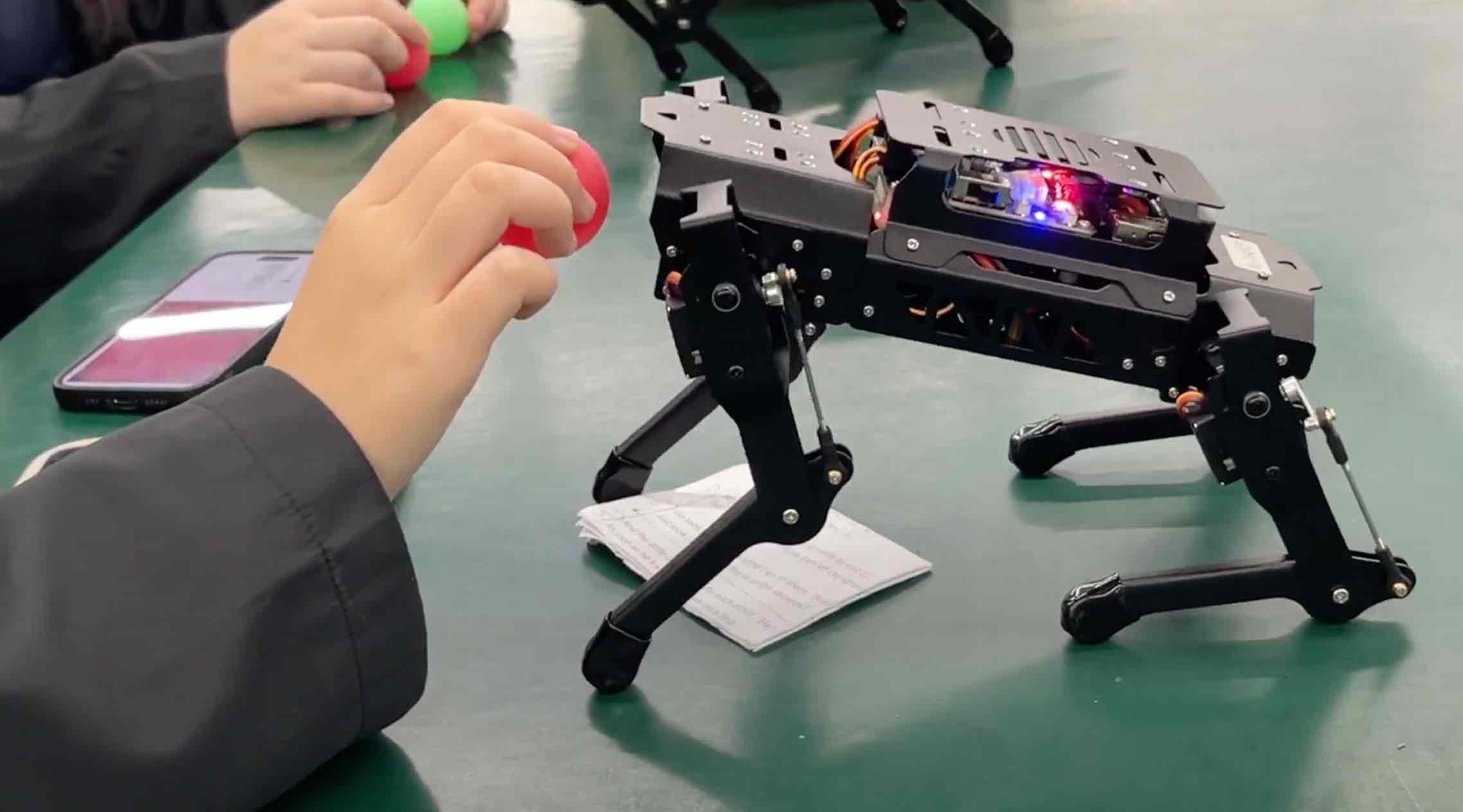 禁毒教育 AI機械狗 太空油 編程比賽 課程 學校 中學 小學