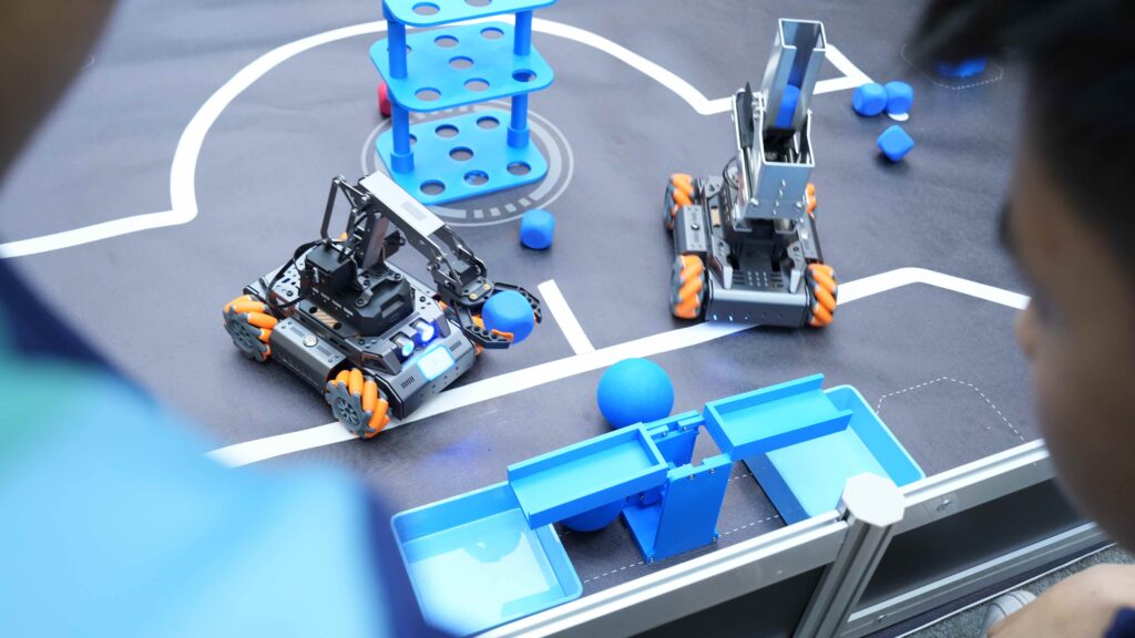 AI教育 STEM教育 AI交流團 原廠參觀 人工智能 中小學 交流團 學界比賽 AI比賽 機械人 AI實戰 跨境學習 沉浸式學習 AI機甲 機械人教育