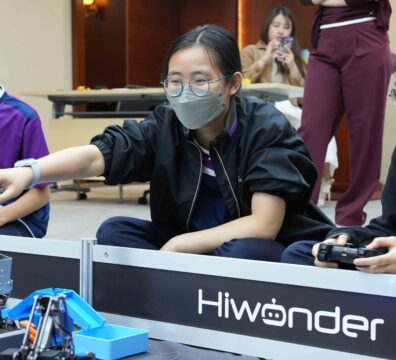 AI教育 STEM教育 AI交流團 原廠參觀 人工智能 中小學 交流團 學界比賽 AI比賽 機械人 AI實戰 跨境學習 沉浸式學習 AI機甲 機械人教育