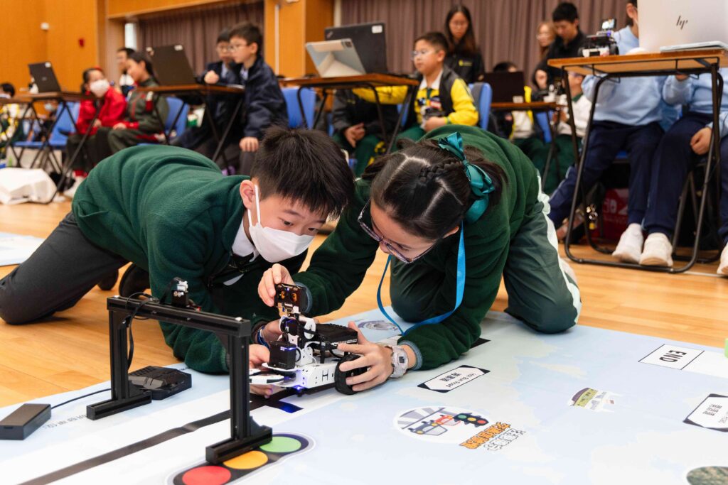 智啟學教 AI 人工智能 課程 活動 學界比賽 中小學 機械車