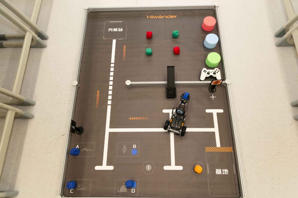 智啟學教 AI 人工智能 課程 活動 學界比賽 中小學 機械車