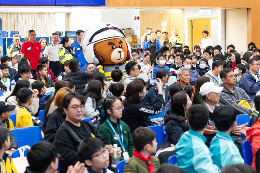 智啟學教 AI 人工智能 課程 活動 學界比賽 中小學 機械車