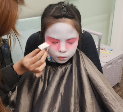 粵劇化妝 中華文化 中小學課程 工作坊 體驗 色彩 視覺藝術 推廣中華文化體驗活動一筆過津貼 面譜